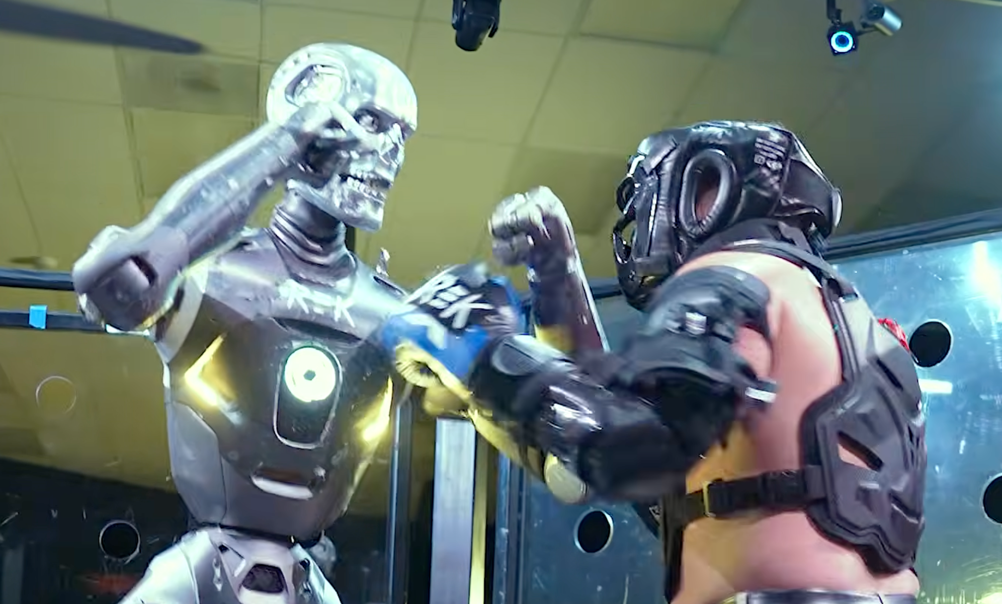 Combate entre humano y robot supervisado por la startup Rek